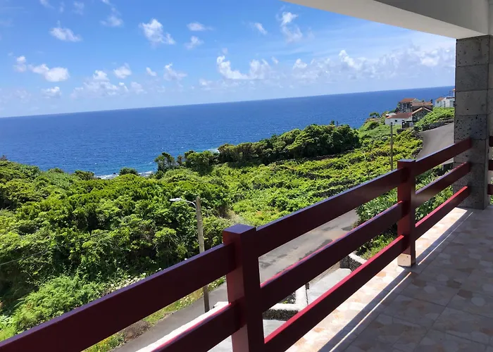 Casa Da Baia Da Feteira * Lajes do Pico